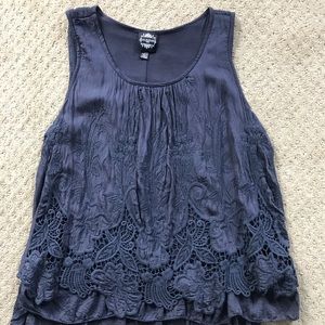 Le Marais size large navy tank top